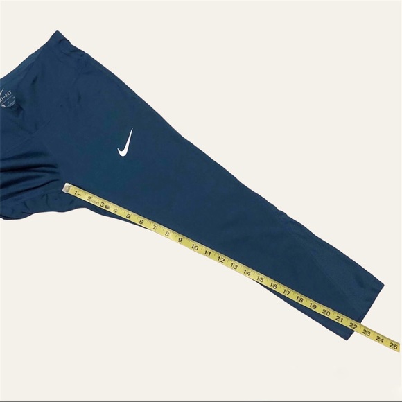Nike Dri Fit Leggings - Picture 11 of 11